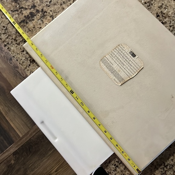 Vintage. Cutting board for under the microwave - Picture 4 of 7